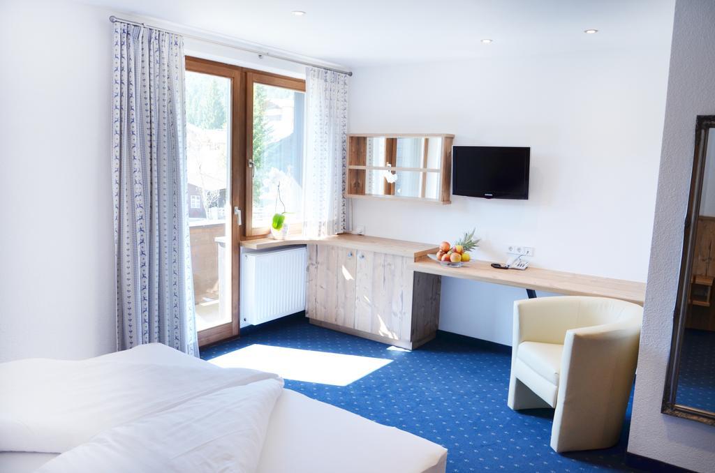 Hotel Tirolerhof Leutasch Eksteriør billede